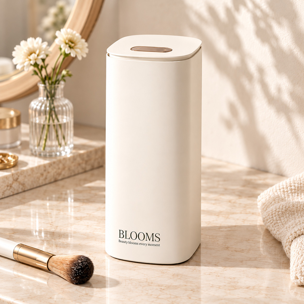 Press-up Makeup Brush Holder