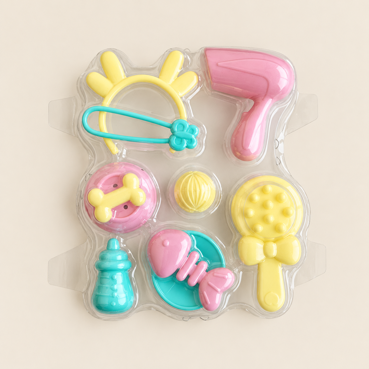 Plastic toy and pretend play accessories